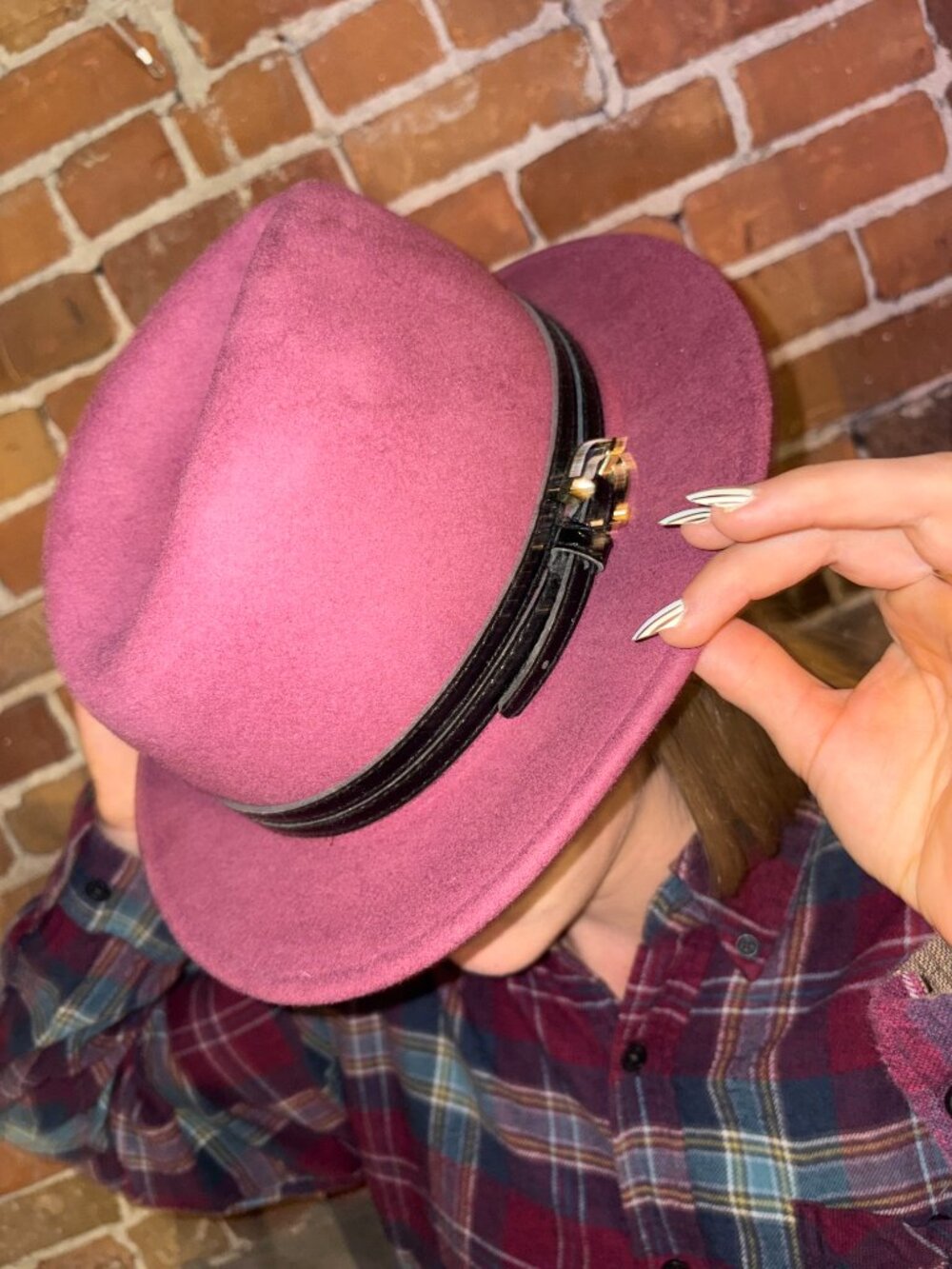 Vintage Raspberry Belted Felt Fedora - Picture 2 of 2